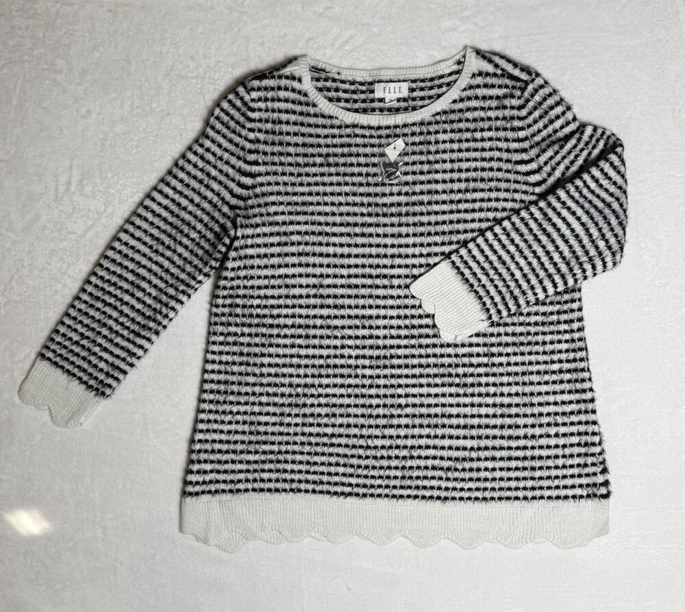 ELLE Women XXL Black White Striped Fuzzy Knit Sweater Scallop Hem Pullover Flaw
